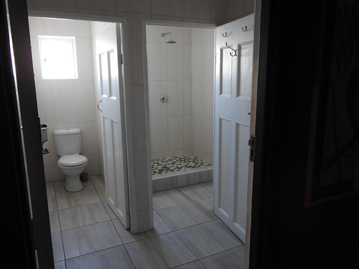 Phoenix Hotel (Adults Only) Port Elizabeth Esterno foto